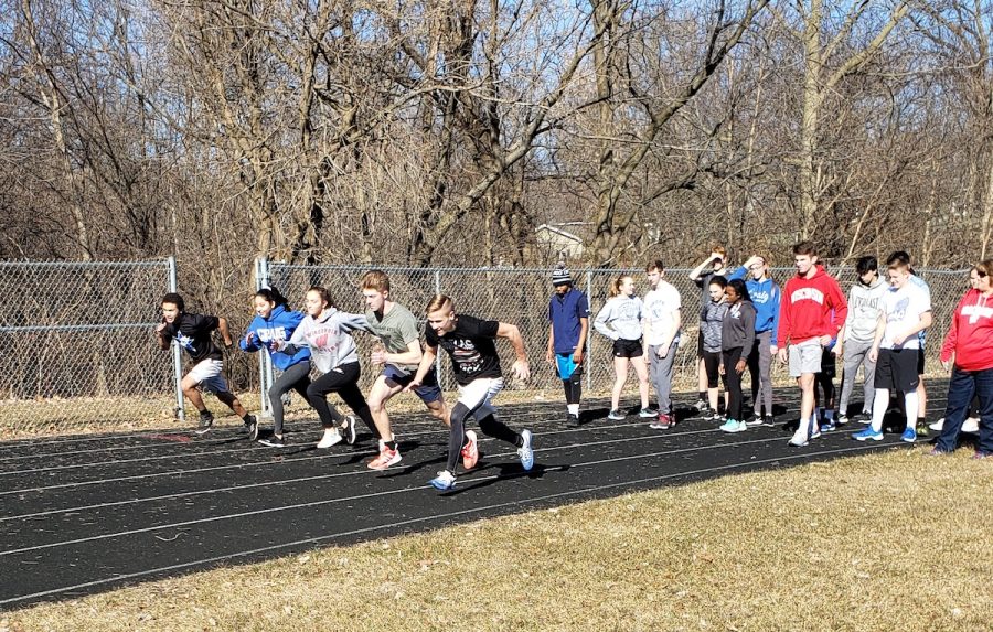 Track+practice+signals+start+to+spring+sports+season