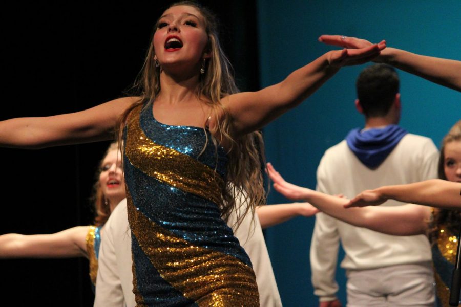Craig show choirs shake up the stage