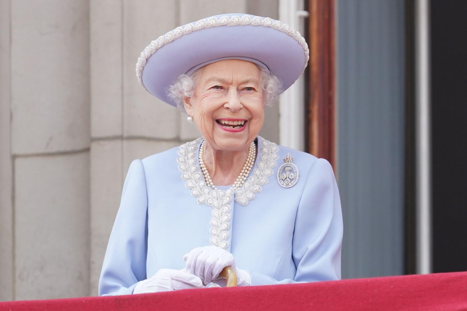 Queen Elizabeth II, who ruled for more than 75 years, left a legacy of public service and steady leadership.

Image from https://www.oprahdaily.com/entertainment/tv-movies/g29772864/queen-elizabeth-ii-age-photos/