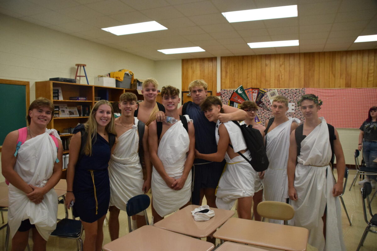 Homecoming+2023%3A+Toga+Tuesday+and+Country+vs.+Country+Club